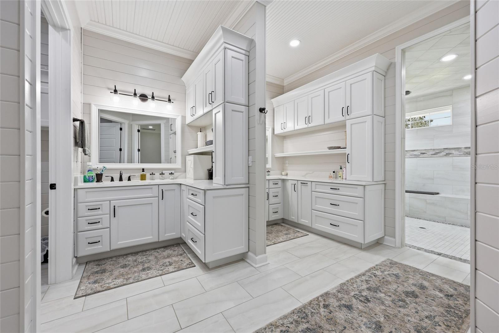 Image 19 of 99 For 11131 Ne 35th Street
