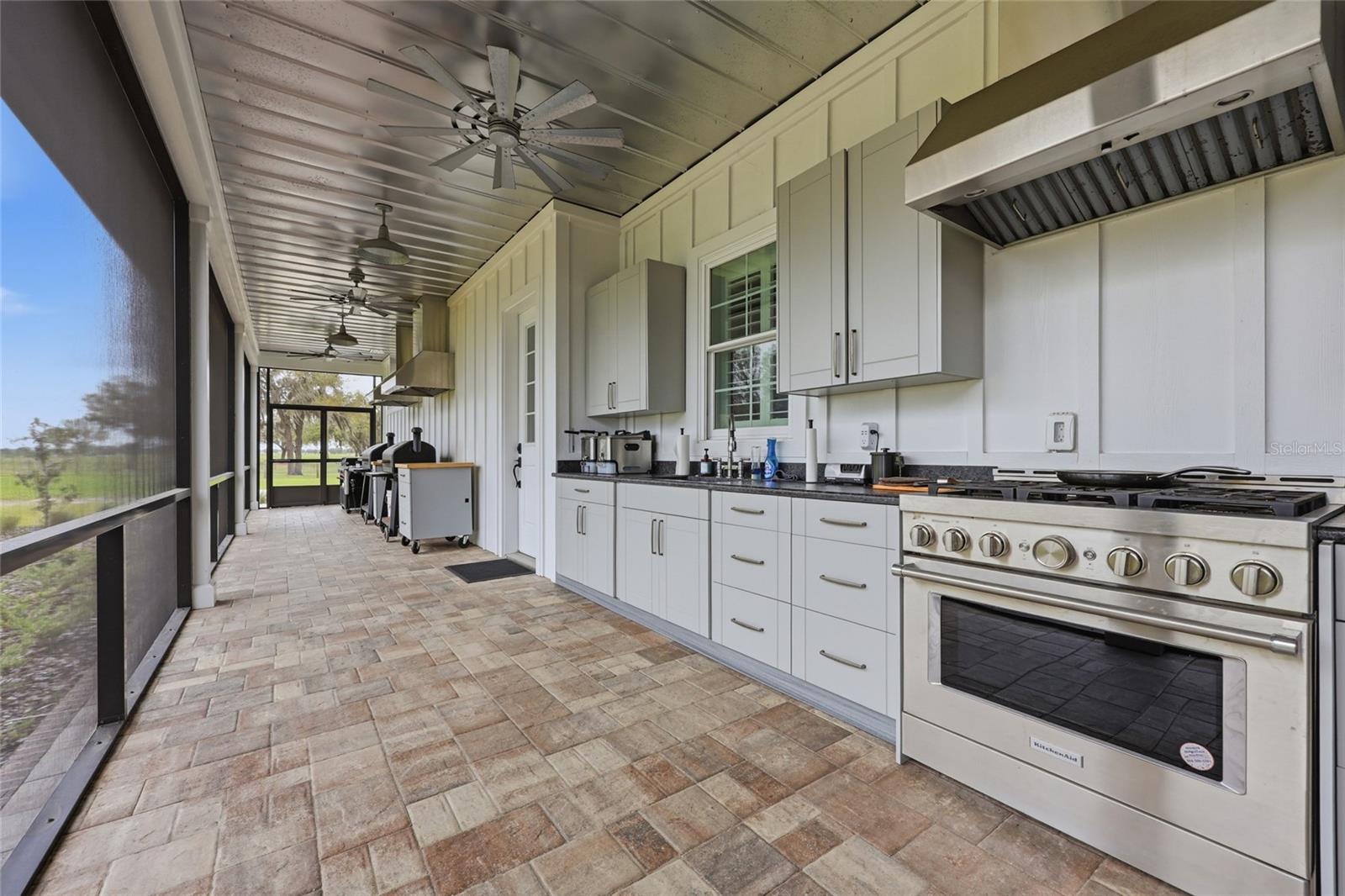 Image 30 of 99 For 11131 Ne 35th Street