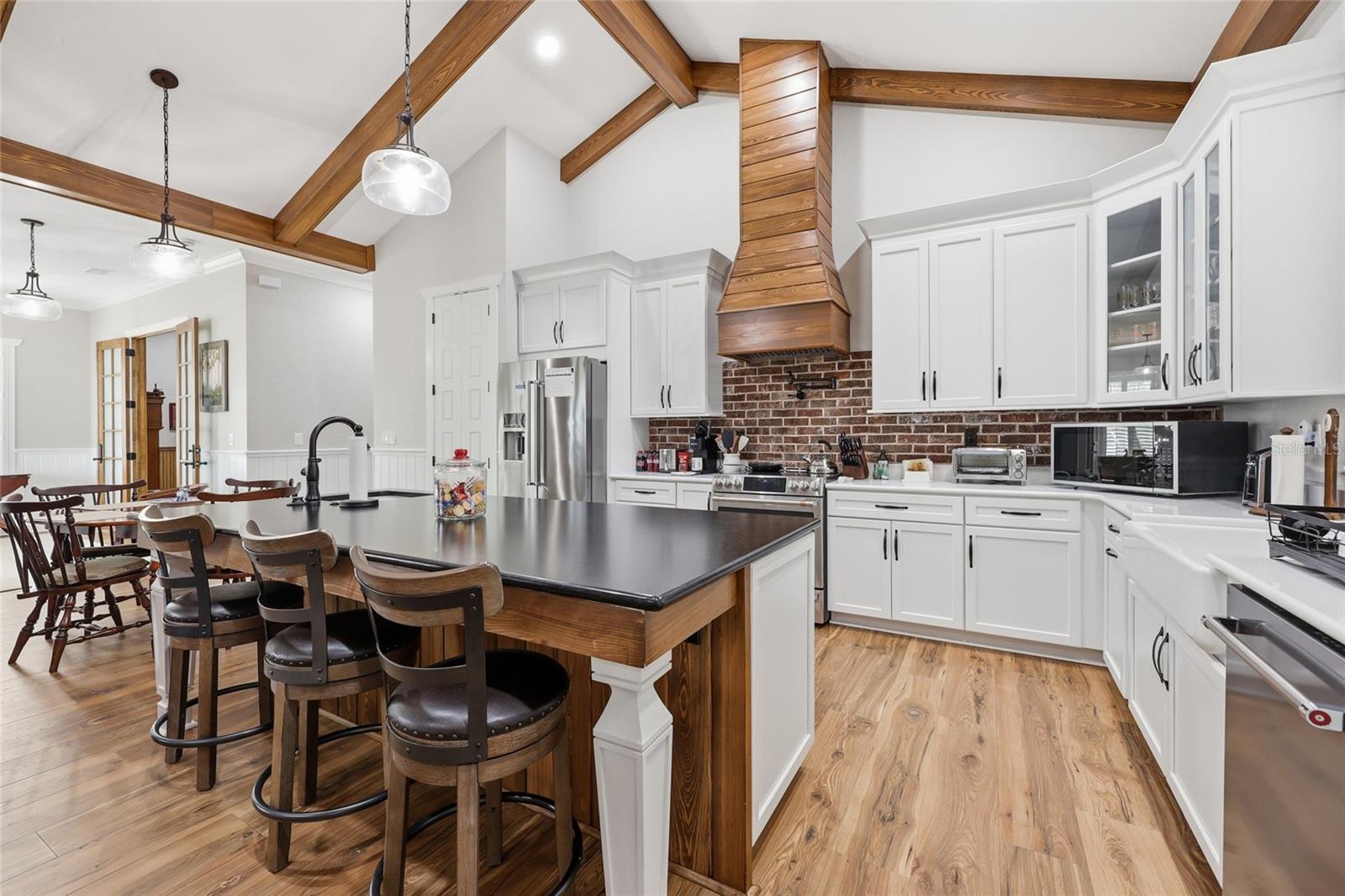 Image 36 of 99 For 11131 Ne 35th Street