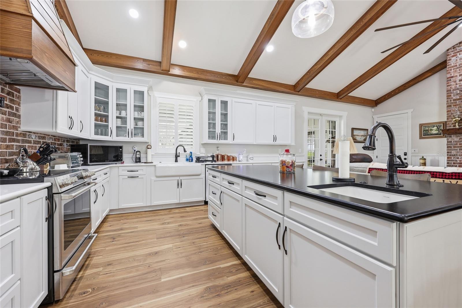 Image 37 of 99 For 11131 Ne 35th Street