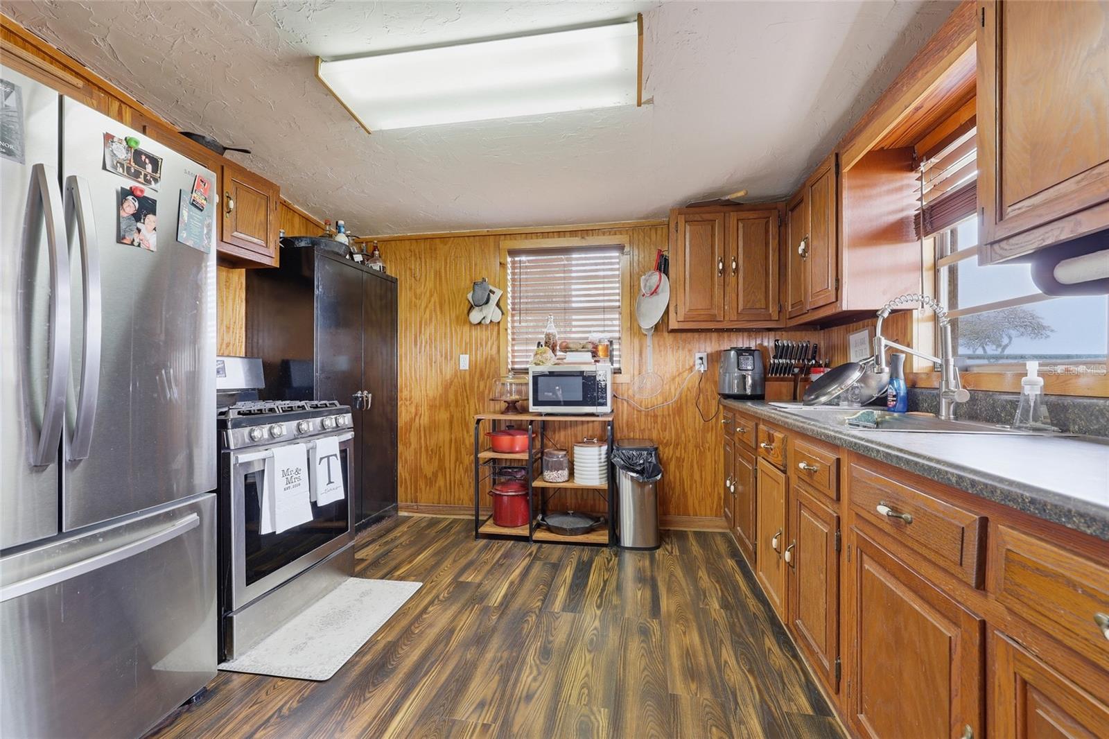 Image 60 of 99 For 11131 Ne 35th Street