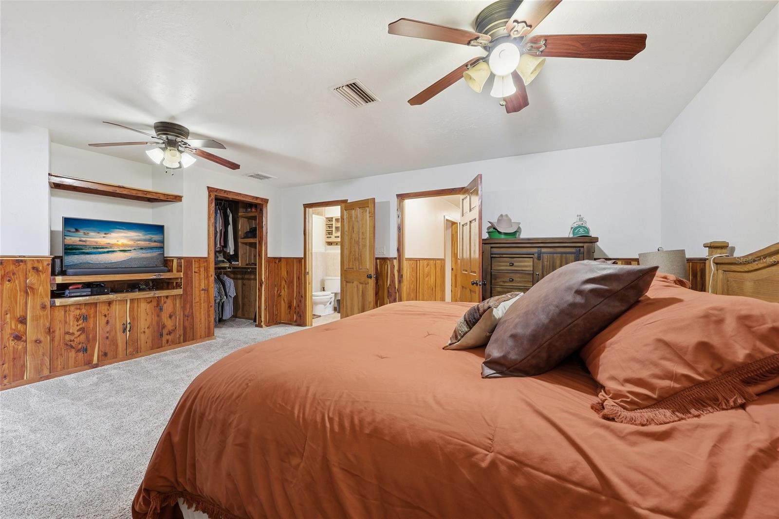 Image 73 of 99 For 11131 Ne 35th Street