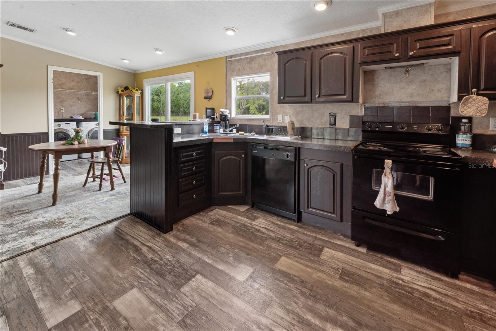 Image 11 of 30 For 16535 86th Trail