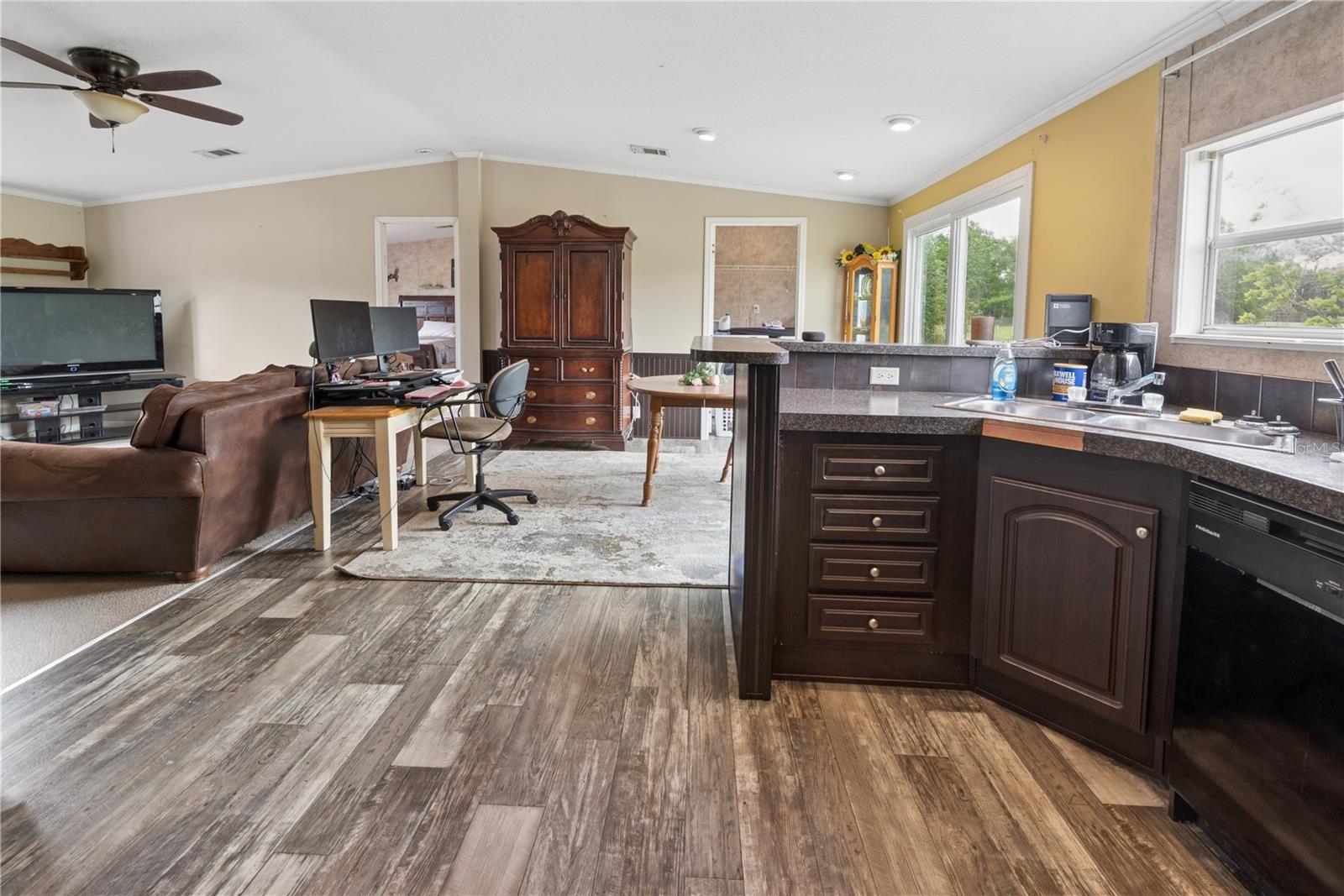 Image 12 of 30 For 16535 86th Trail