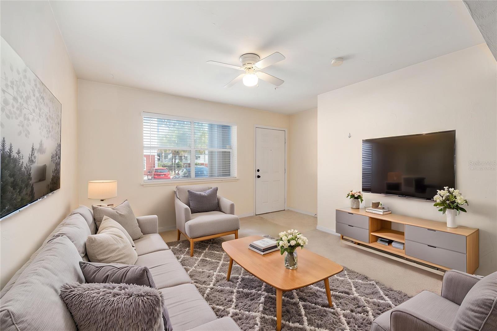 Image 11 of 35 For 2360 Archer Road 706