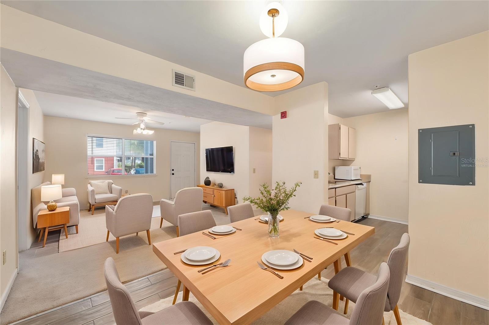 Image 15 of 35 For 2360 Archer Road 706