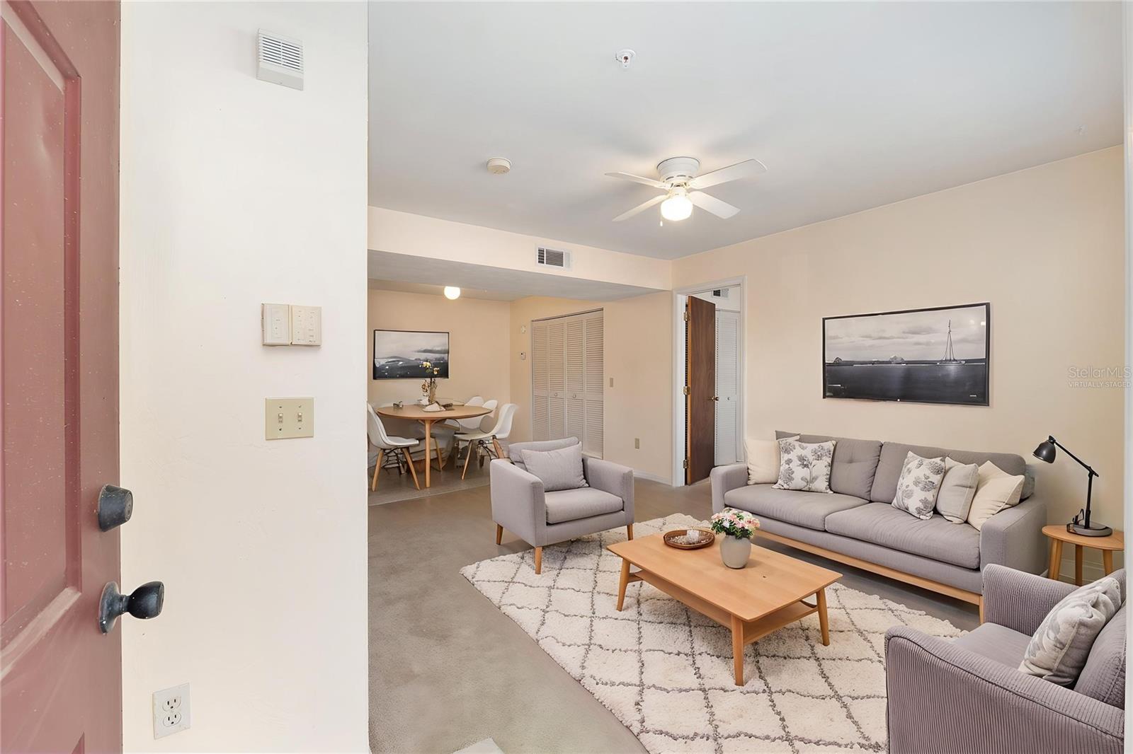 Image 7 of 35 For 2360 Archer Road 706