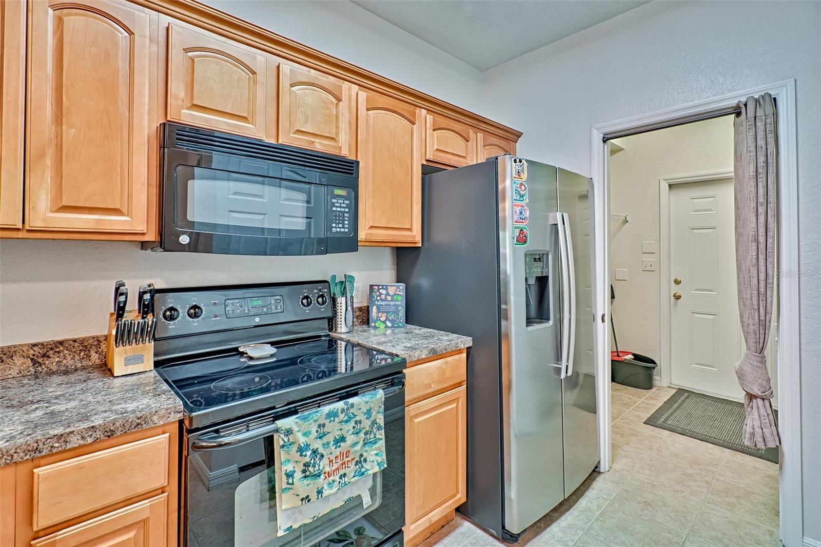 Image 12 of 25 For 2710 104 Court B