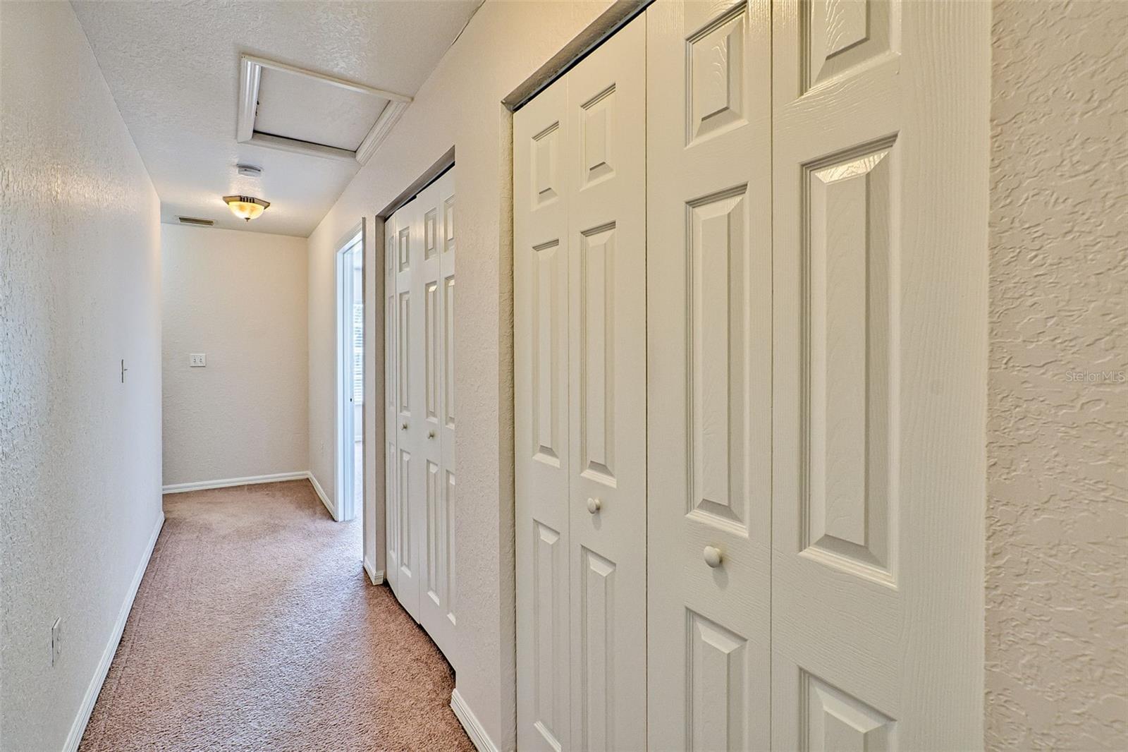 Image 20 of 25 For 2710 104 Court B