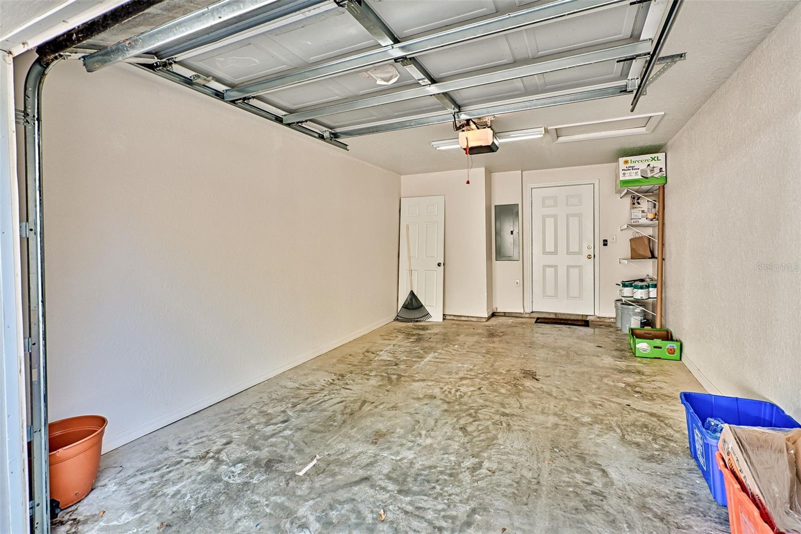 Image 24 of 25 For 2710 104 Court B