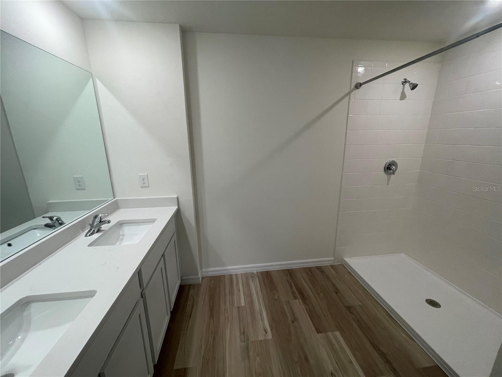 Image 14 of 19 For 4905 51st Road