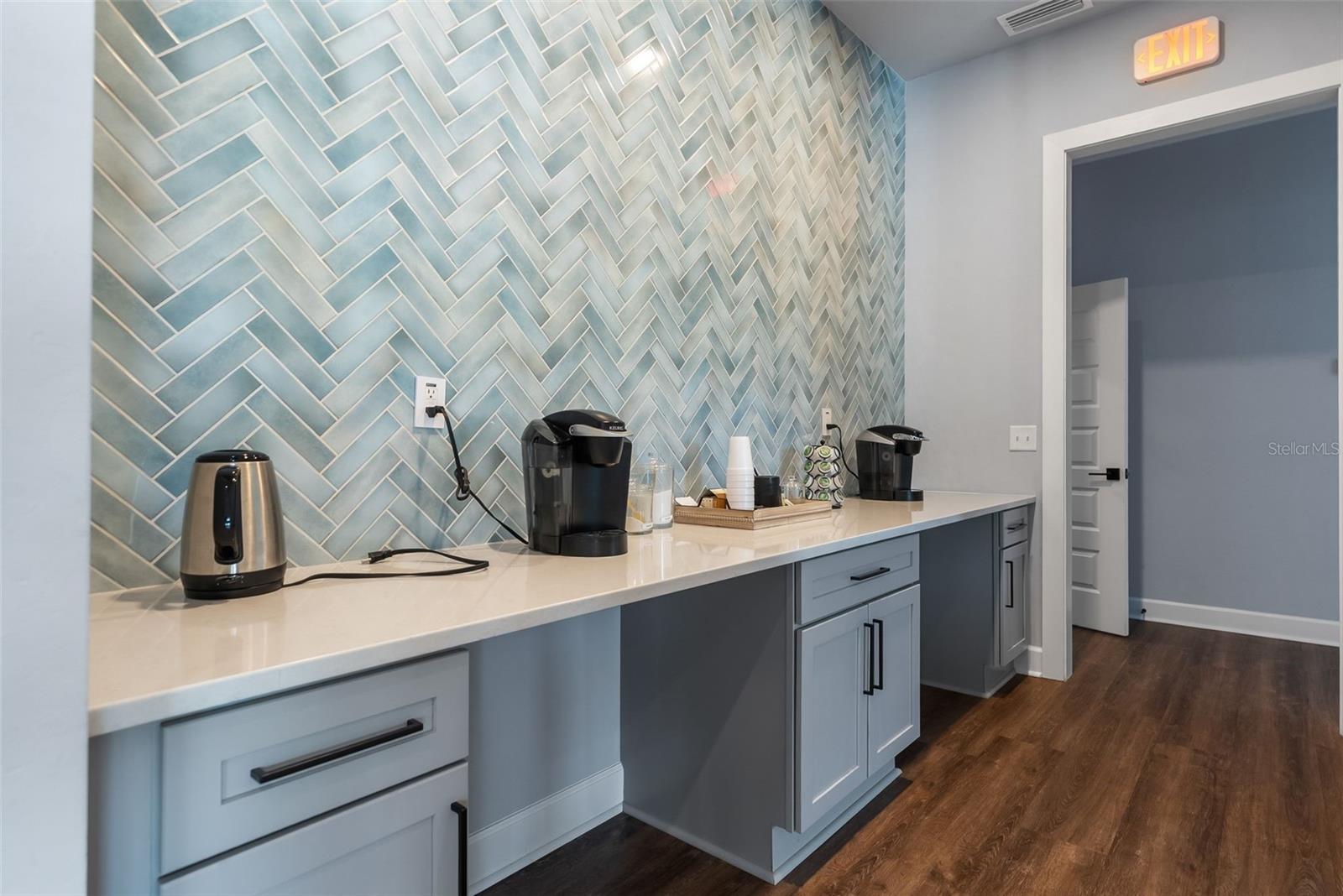 Image 8 of 47 For 9358 68th Lane