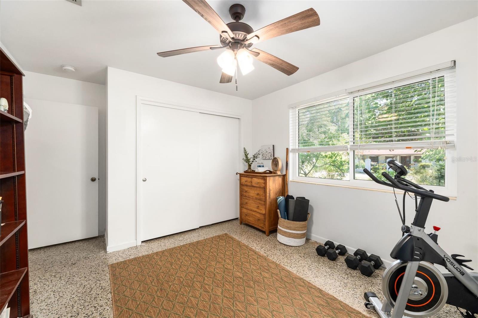 Image 19 of 35 For 3816 4th Place