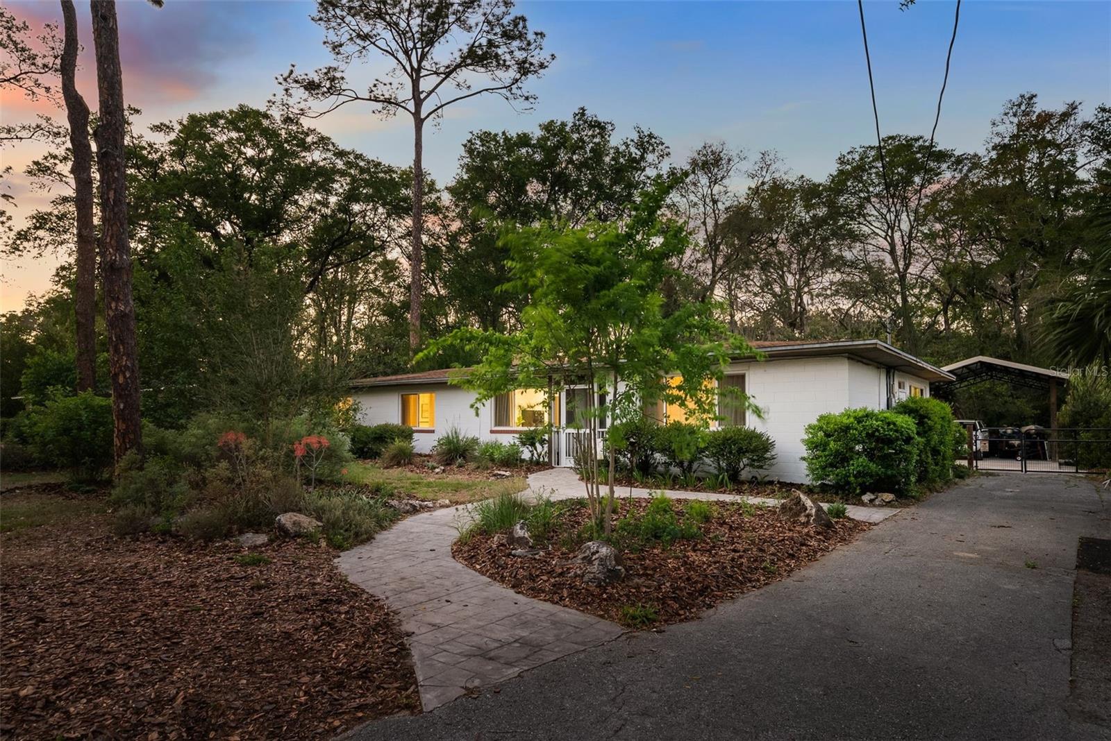 Image 2 of 35 For 3816 4th Place