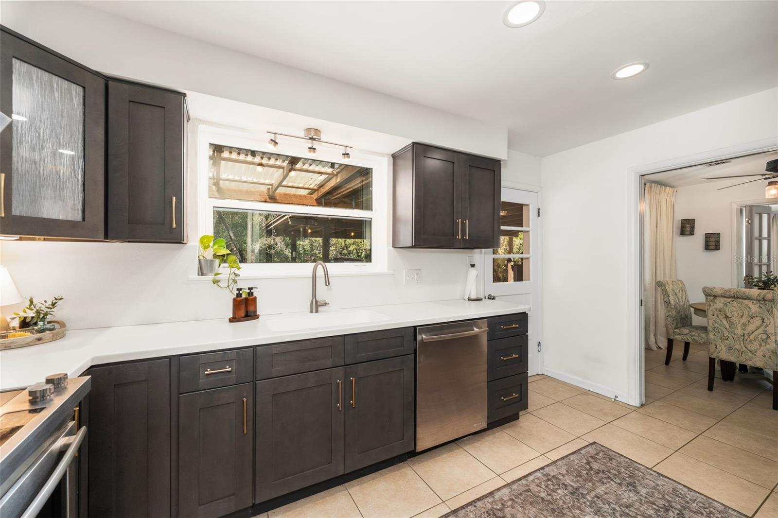 Image 5 of 35 For 3816 4th Place