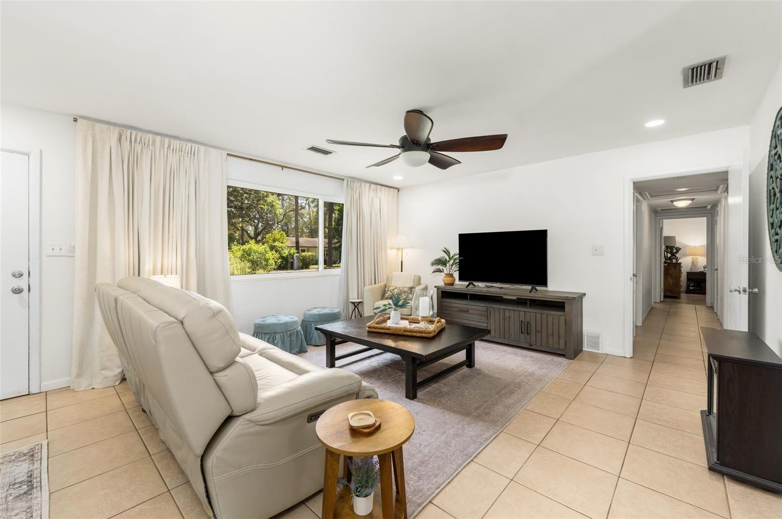 Image 7 of 35 For 3816 4th Place