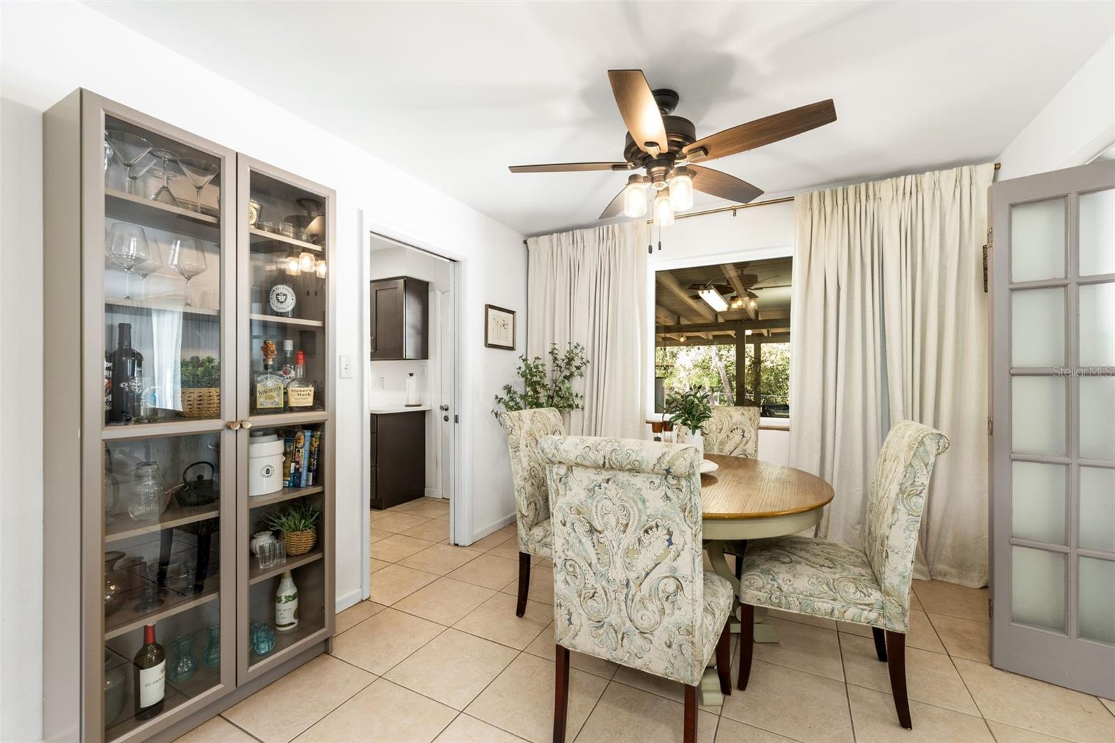 Image 9 of 35 For 3816 4th Place