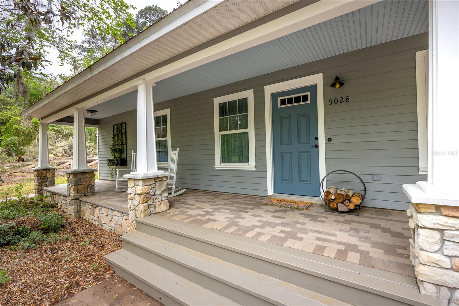 Image 11 of 49 For 5028 47th Street
