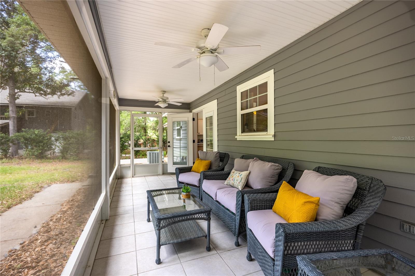 Image 16 of 49 For 5028 47th Street