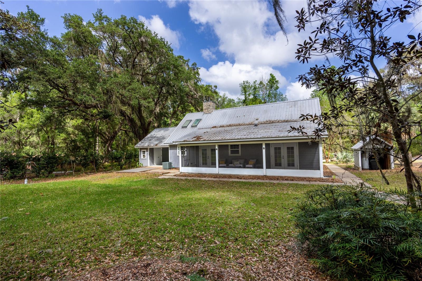 Image 23 of 49 For 5028 47th Street