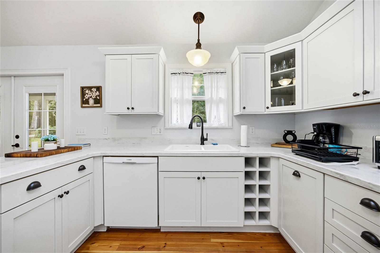 Image 34 of 49 For 5028 47th Street