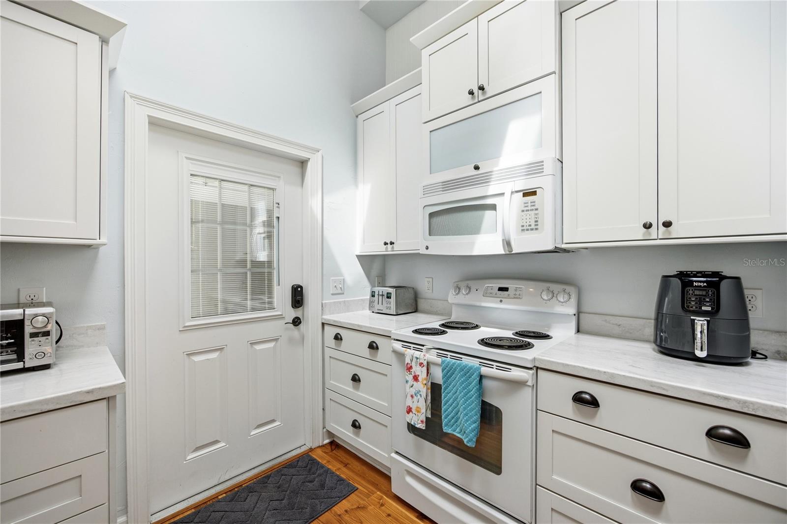Image 45 of 49 For 5028 47th Street