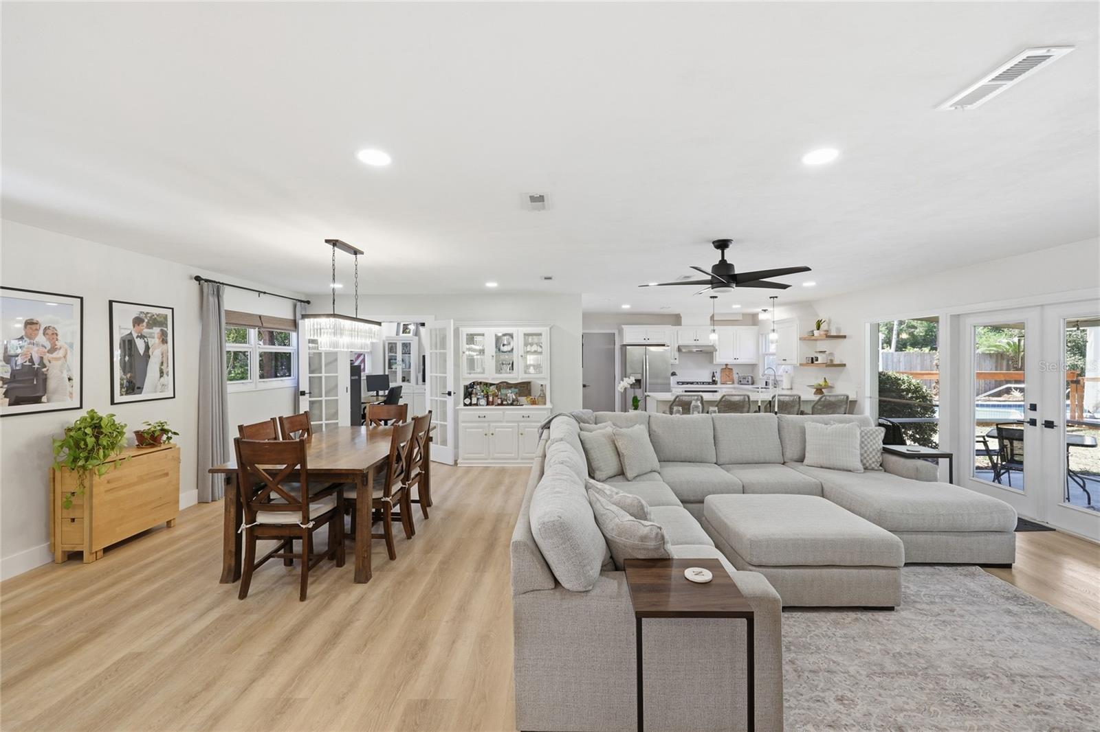 Image 11 of 71 For 2230 20th Court