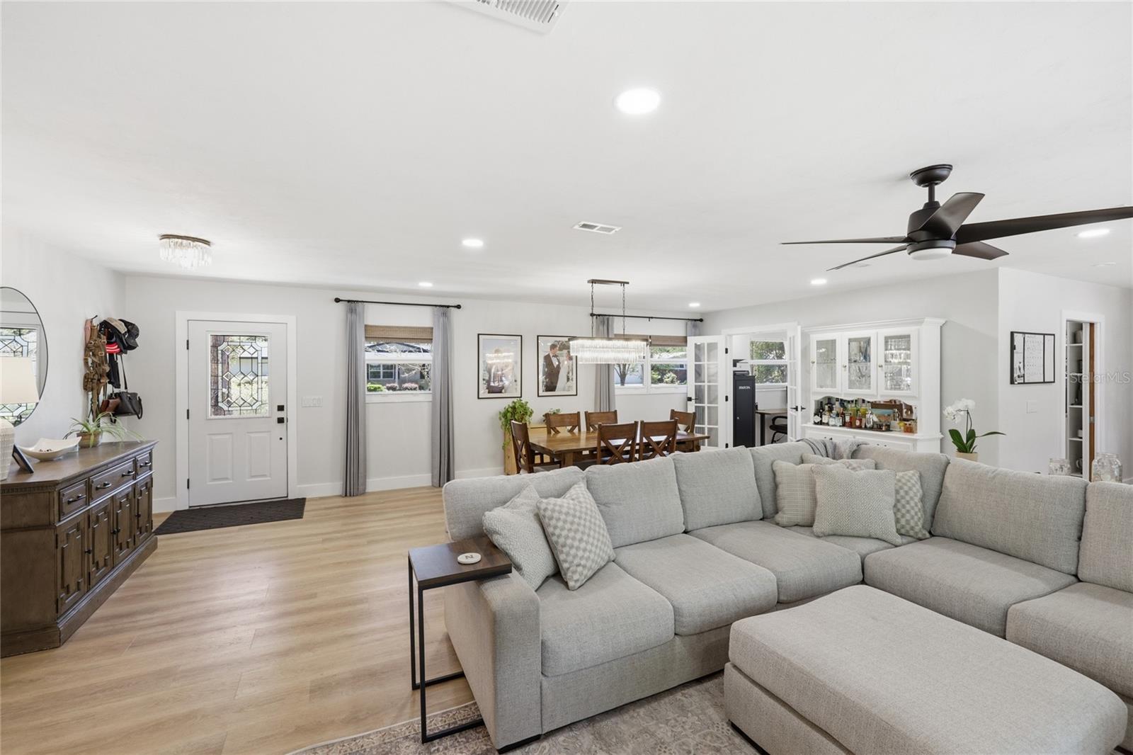 Image 12 of 71 For 2230 20th Court