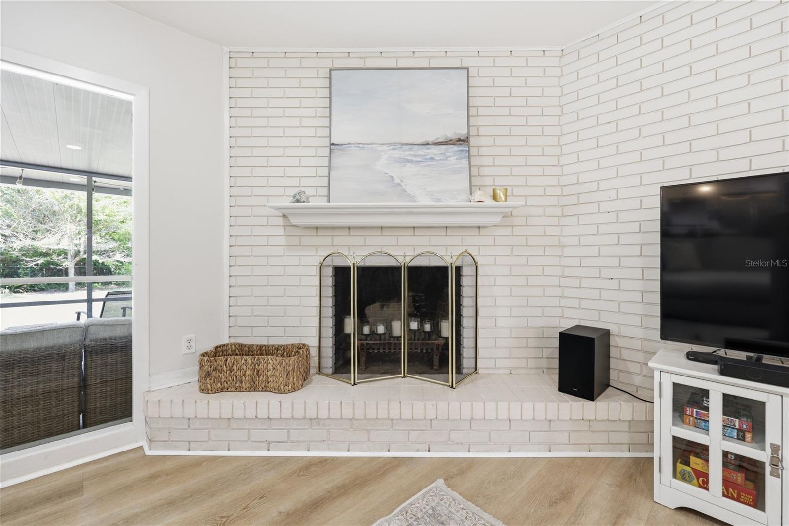 Image 15 of 71 For 2230 20th Court