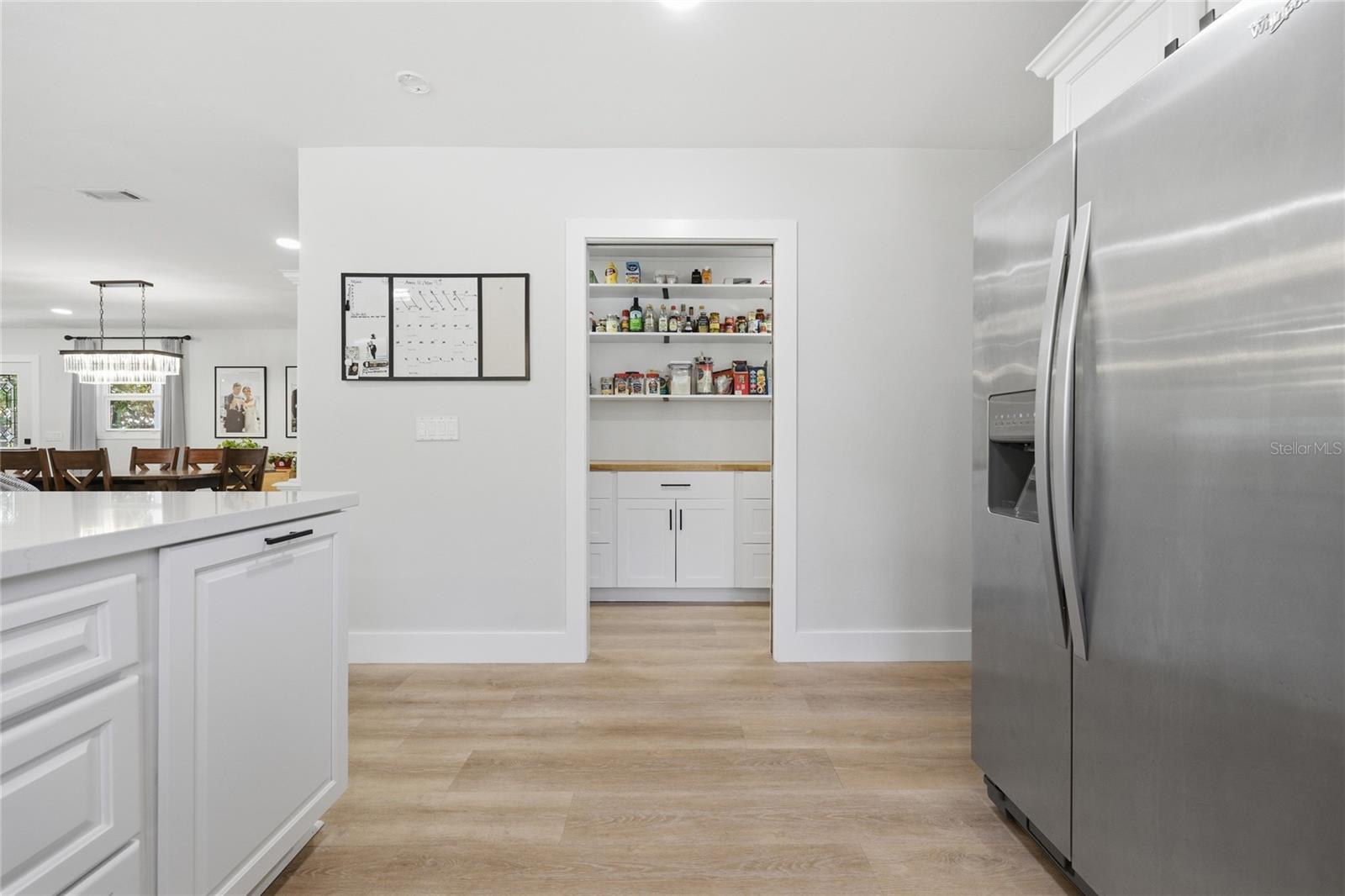 Image 27 of 71 For 2230 20th Court