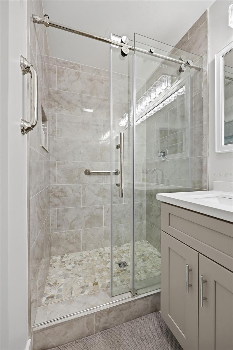 Image 40 of 71 For 2230 20th Court