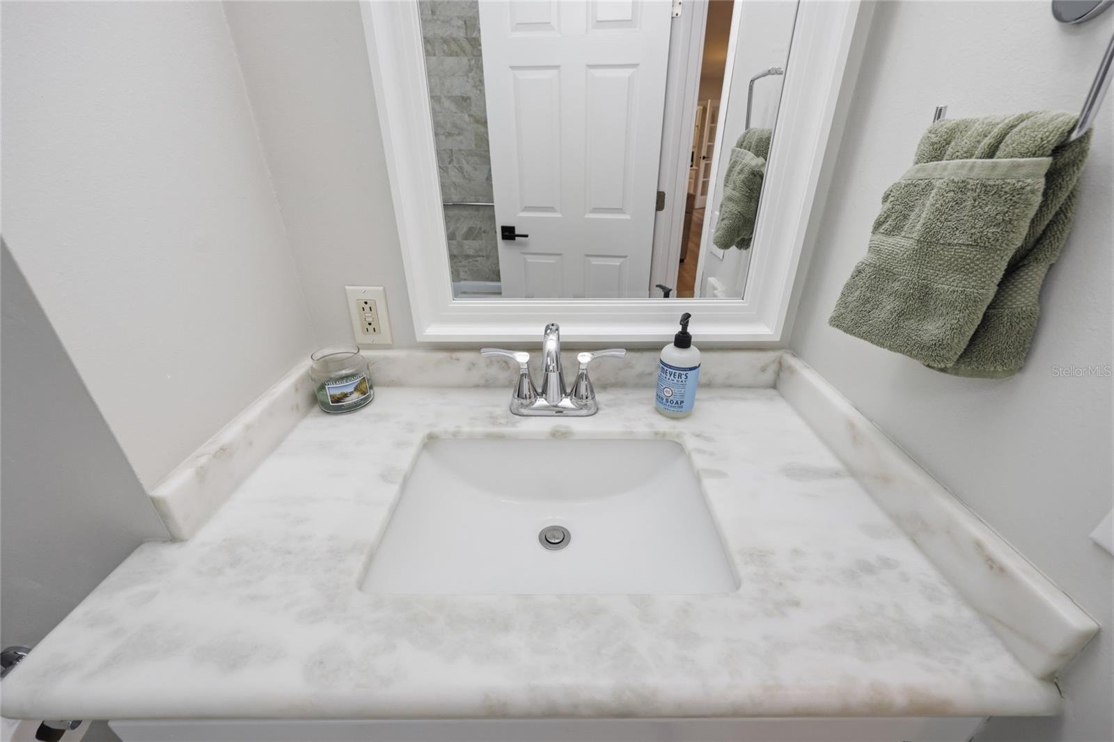 Image 45 of 71 For 2230 20th Court