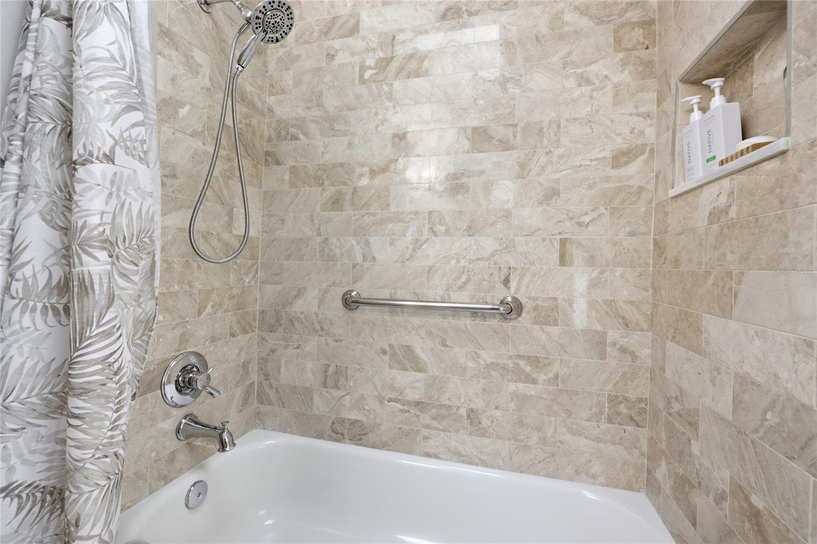 Image 46 of 71 For 2230 20th Court