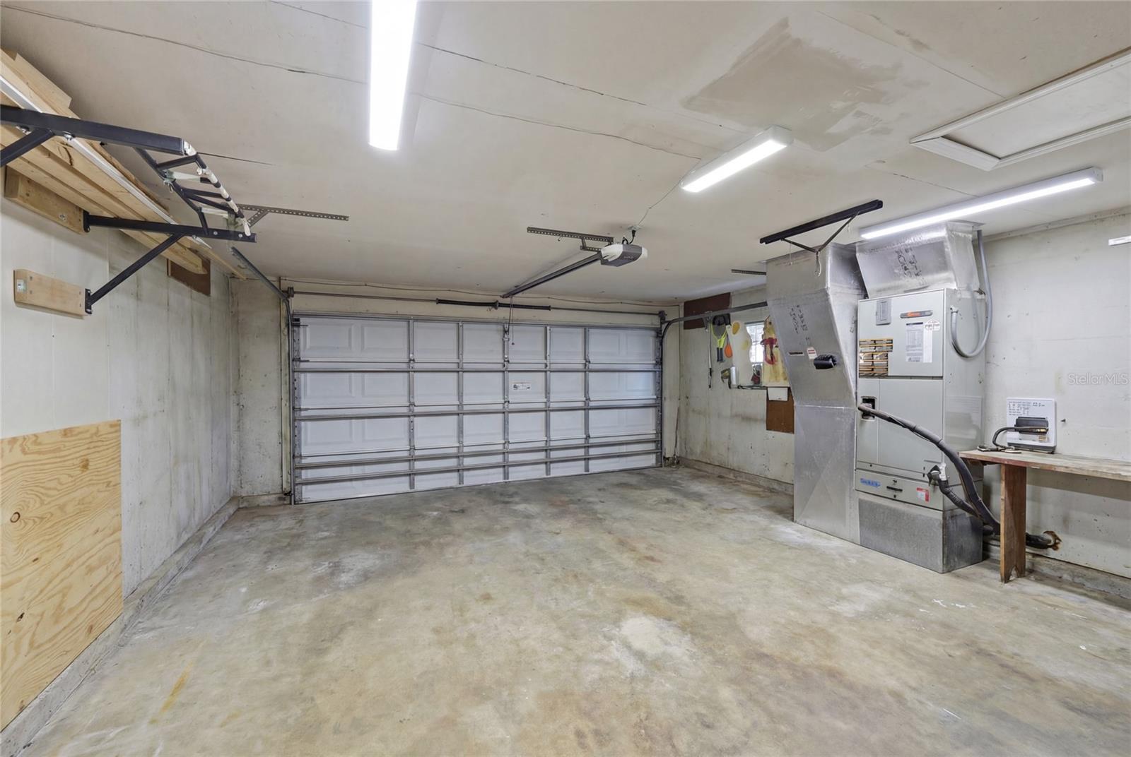 Image 53 of 71 For 2230 20th Court