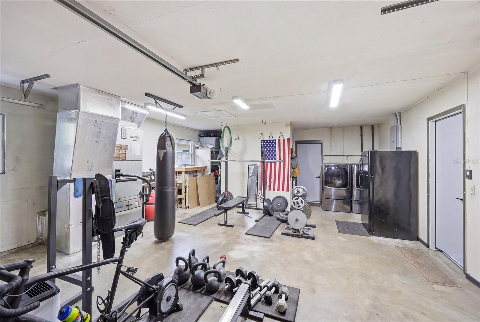 Image 54 of 71 For 2230 20th Court