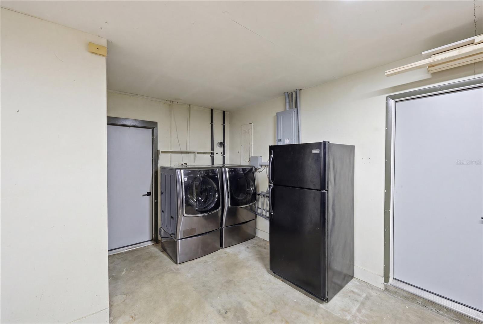 Image 55 of 71 For 2230 20th Court