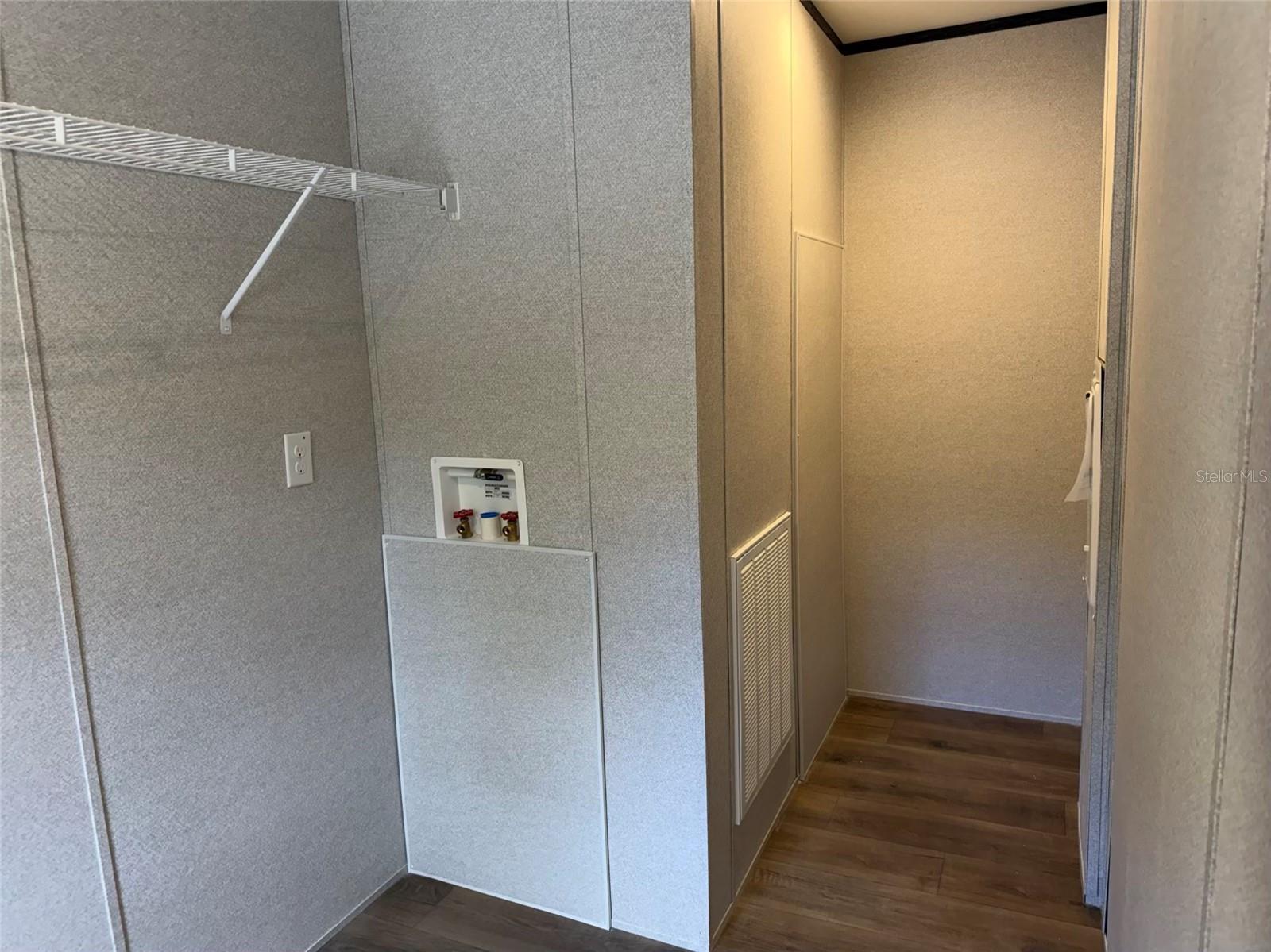 Image 11 of 15 For 10671 75th Street