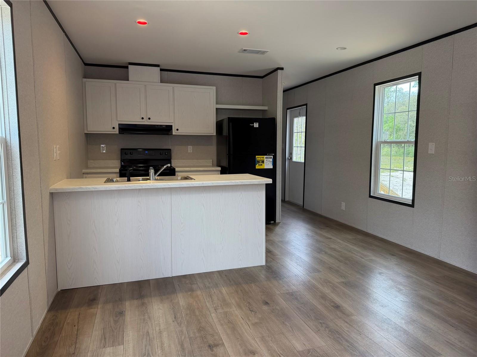 Image 2 of 15 For 10671 75th Street