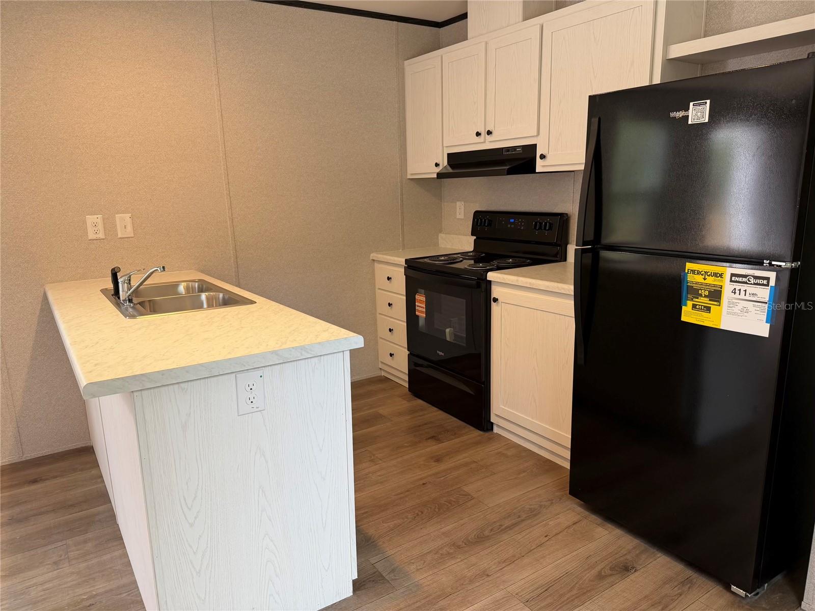 Image 3 of 15 For 10671 75th Street