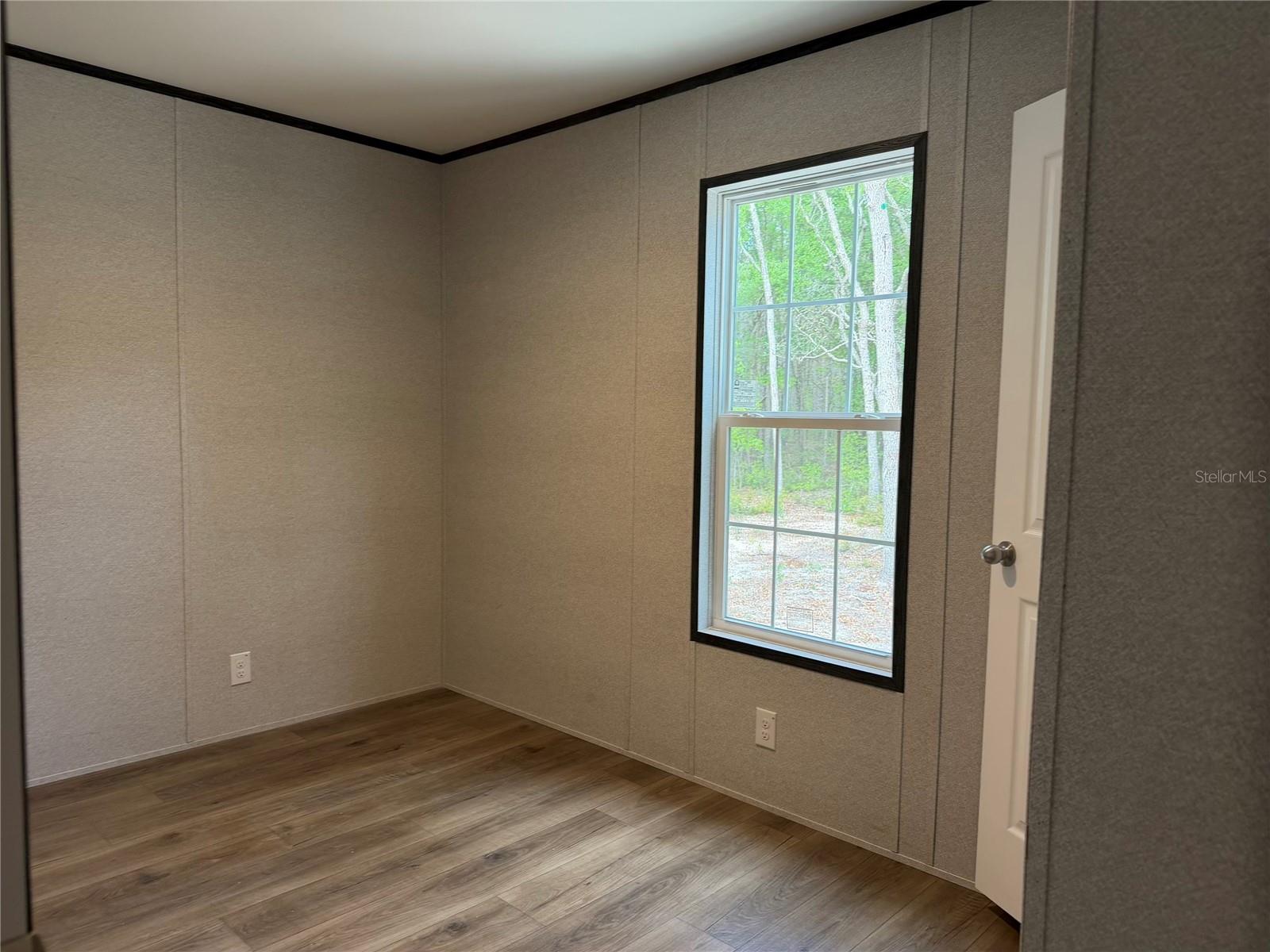 Image 9 of 15 For 10671 75th Street