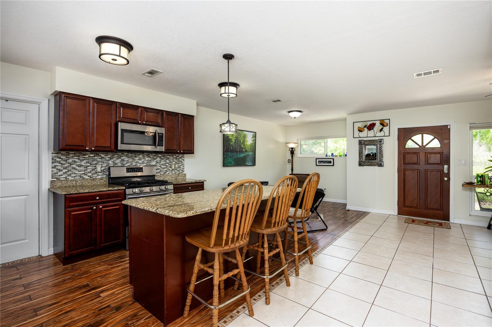 Image 17 of 50 For 5016 36th Street