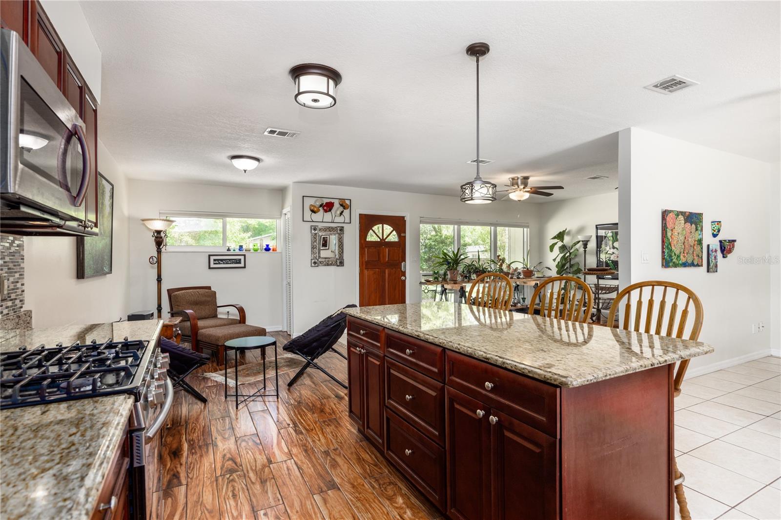 Image 21 of 50 For 5016 36th Street