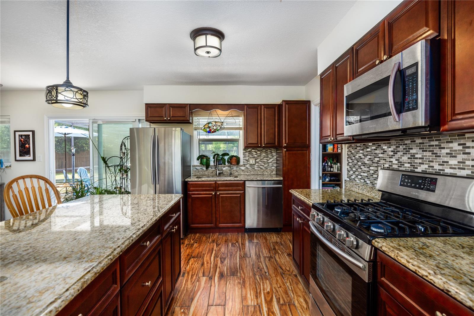 Image 4 of 50 For 5016 36th Street