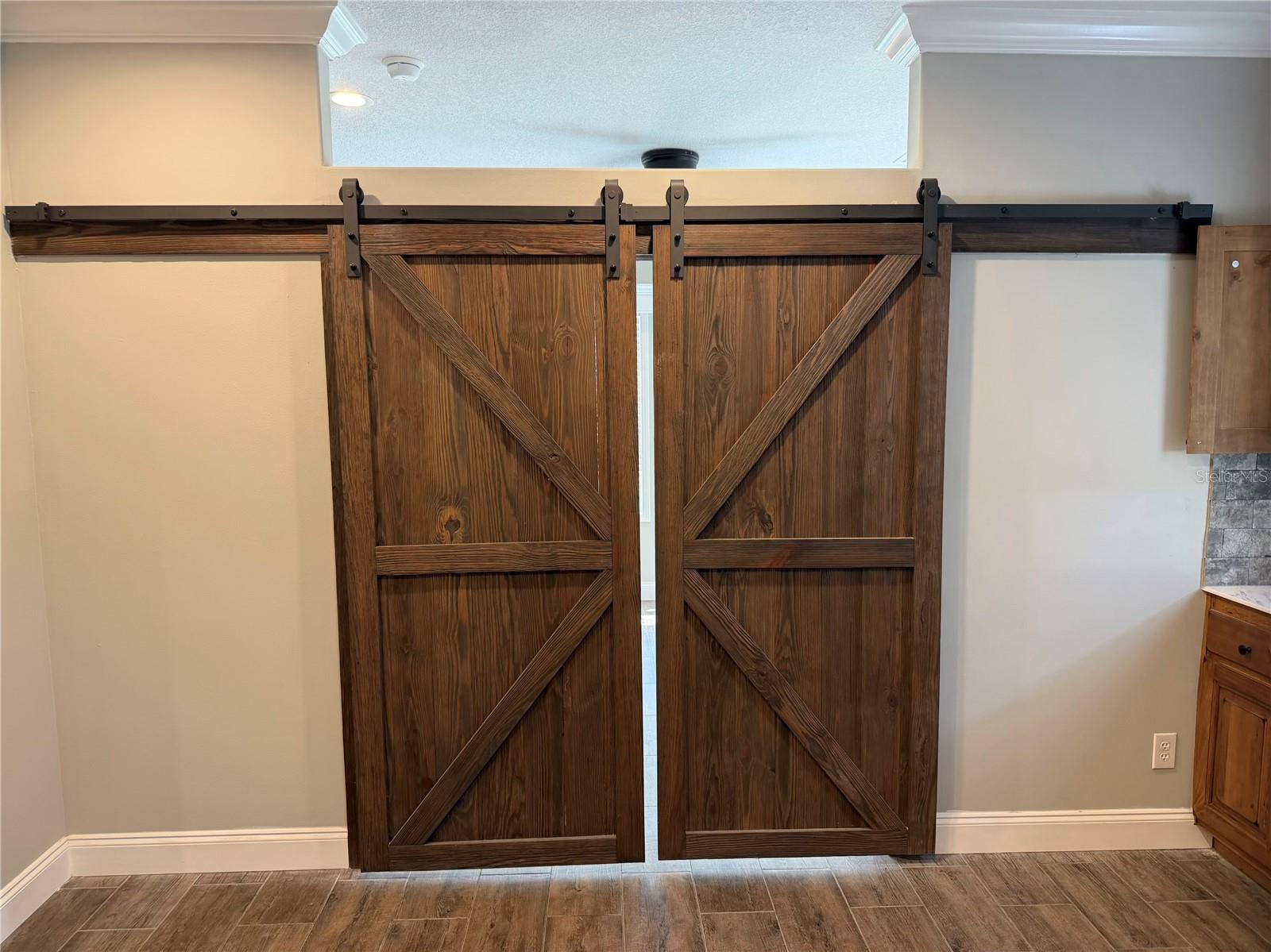 Image 11 of 27 For 6895 139th Drive