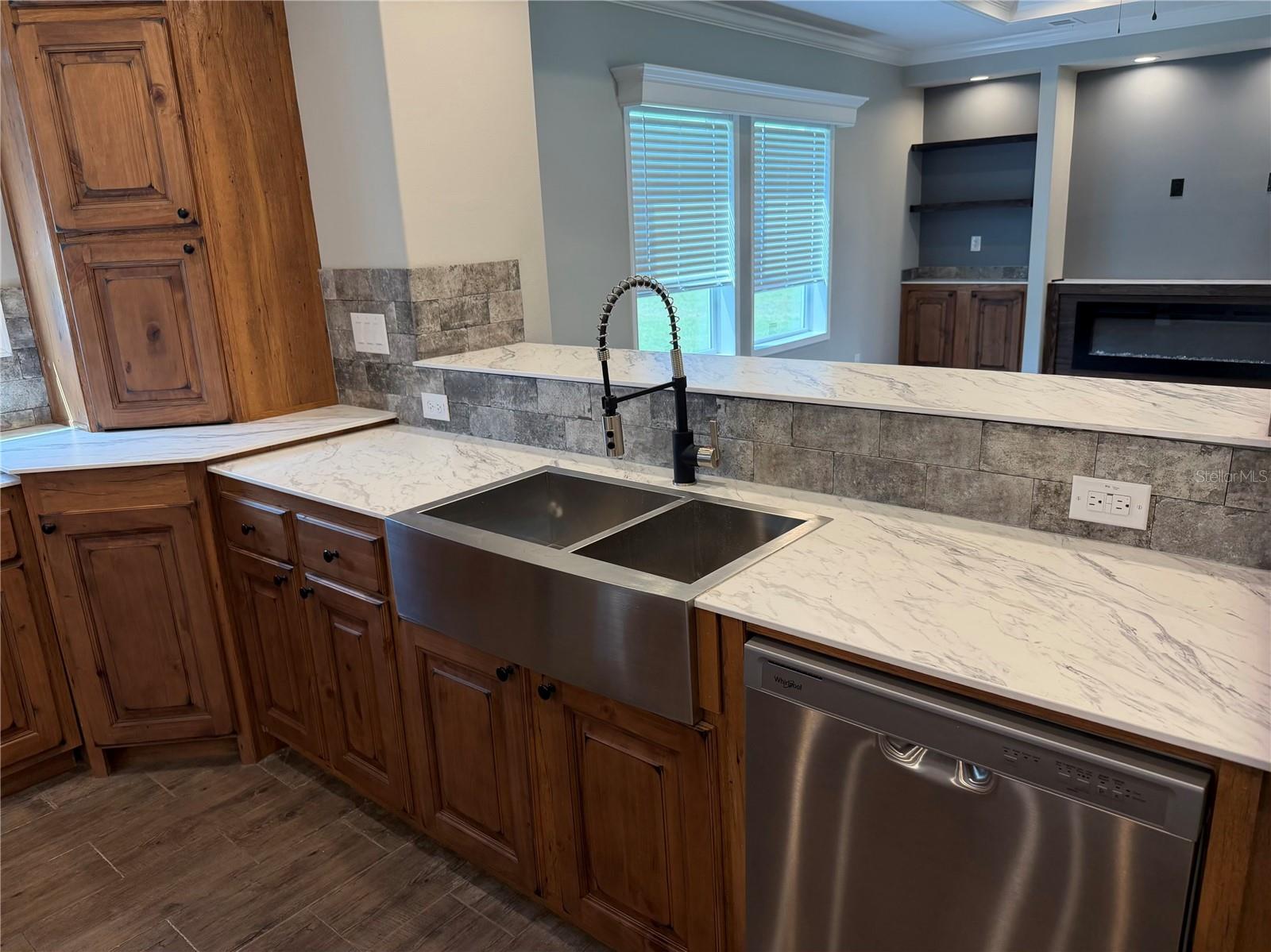 Image 7 of 27 For 6895 139th Drive