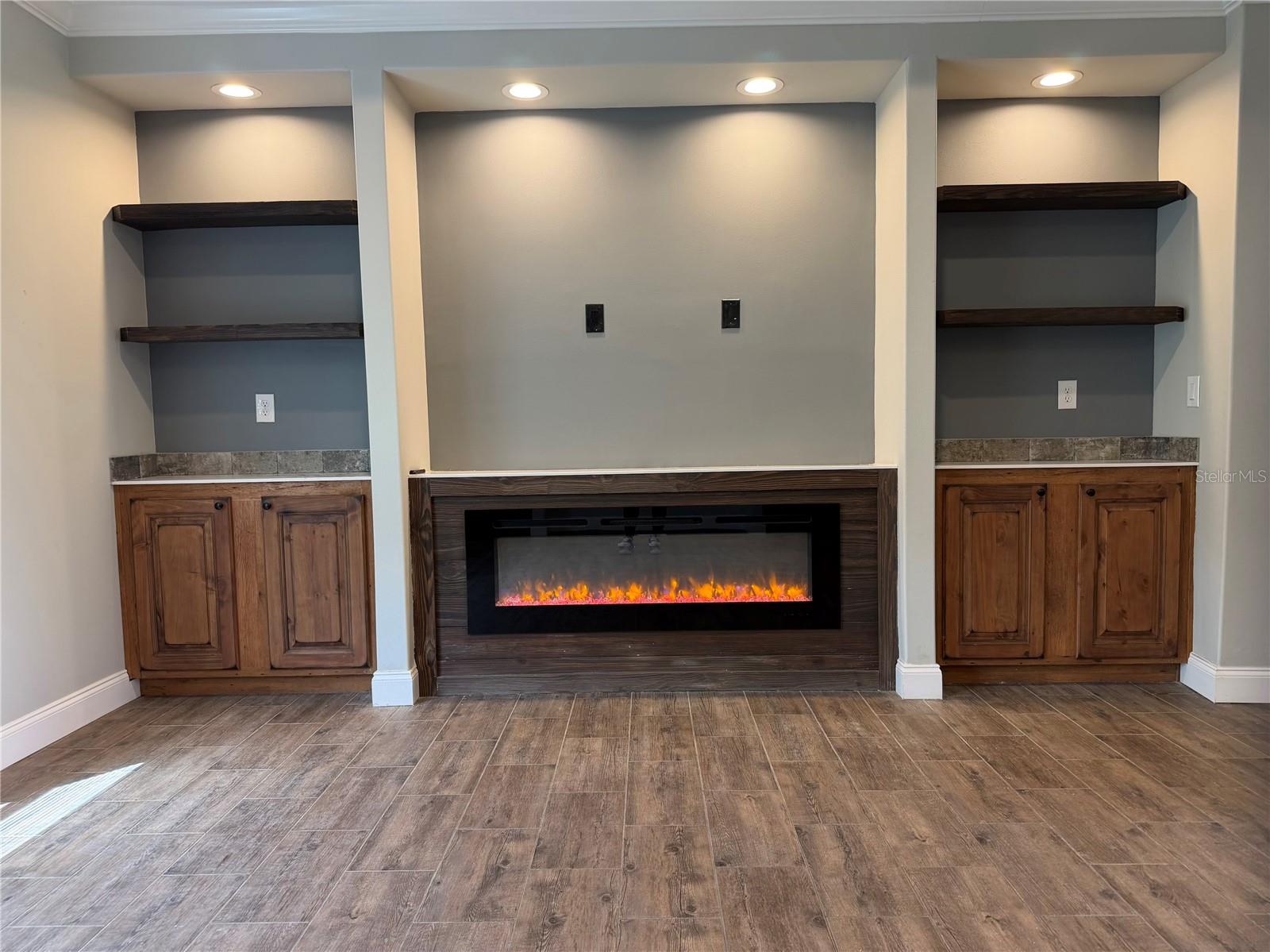 Image 9 of 27 For 6895 139th Drive