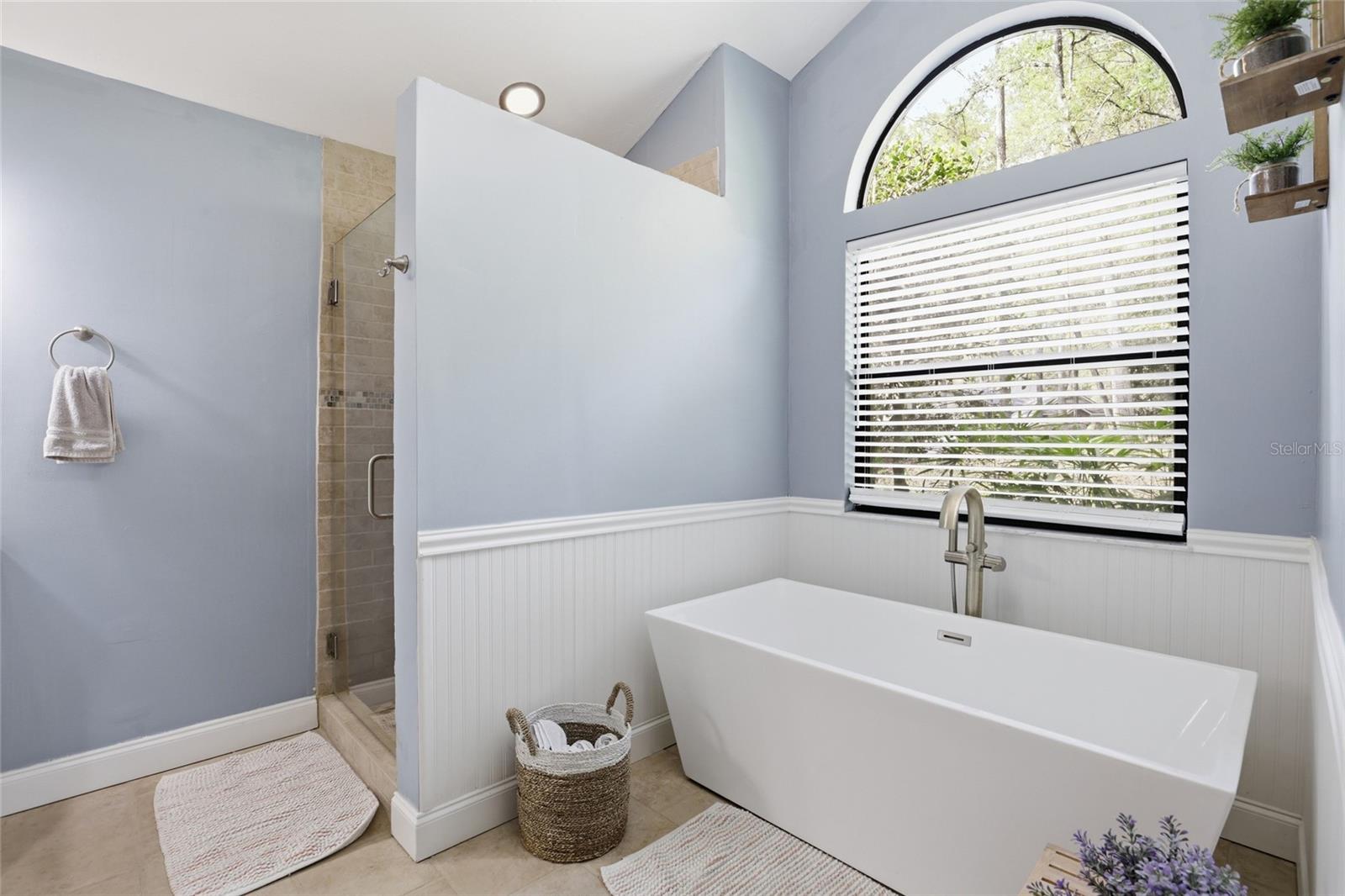 Image 46 of 76 For 4441 85th Way