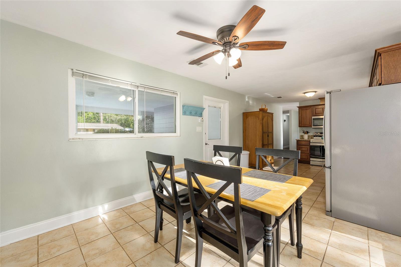 Image 13 of 49 For 510 52nd Terrace