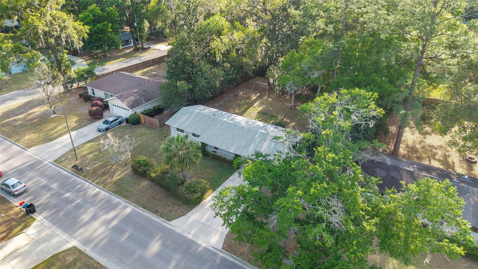 Image 41 of 49 For 510 52nd Terrace