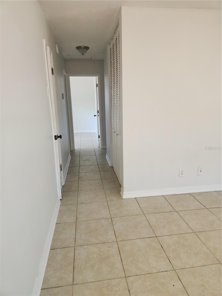 Image 10 of 28 For 2822 16th Drive